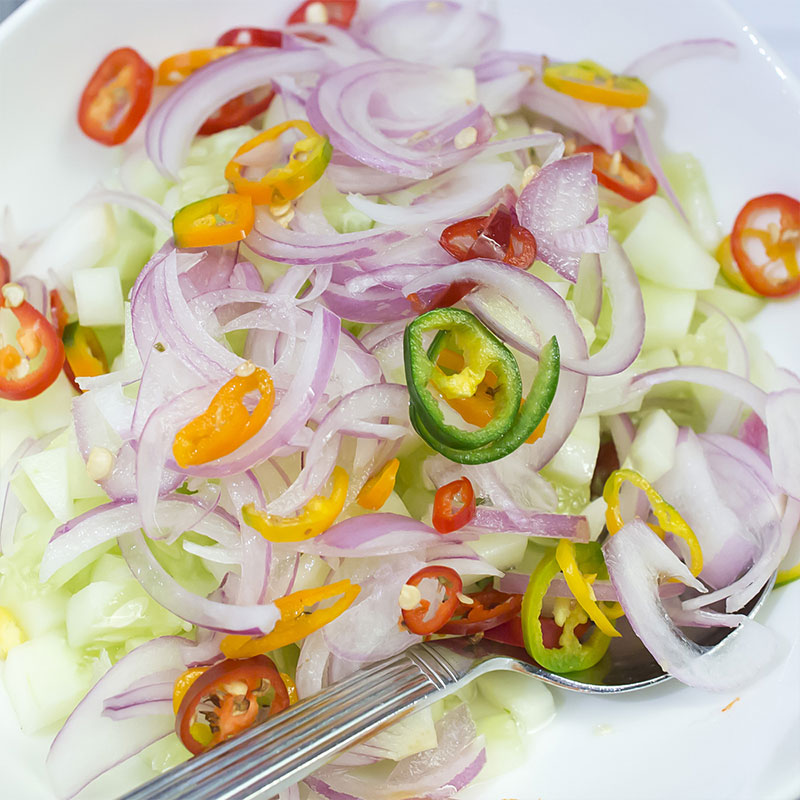 Onion Salad with Chilli